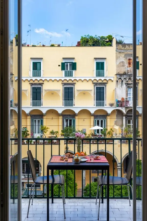 Cloistervista Apartment Νάπολη
